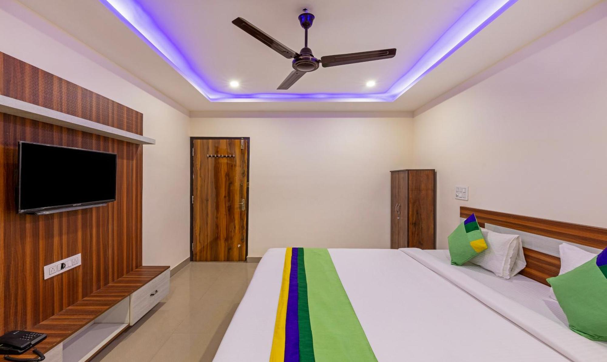 Treebo Nandi Comforts, Peenya Bangalore Eksteriør billede